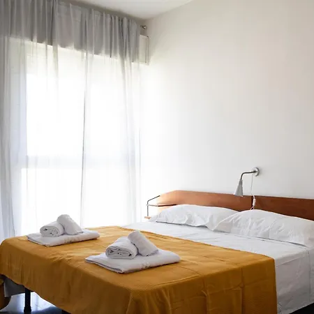 Spacious And - 5 Minutes From The Διαμέρισμα *